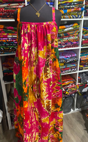 Maxi dress in "Dragon Fruit"