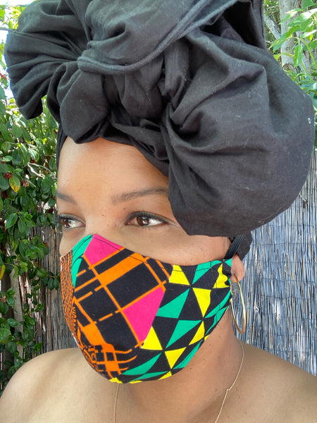 *In Living Color*  MASKerade Eco Mask with Pocket